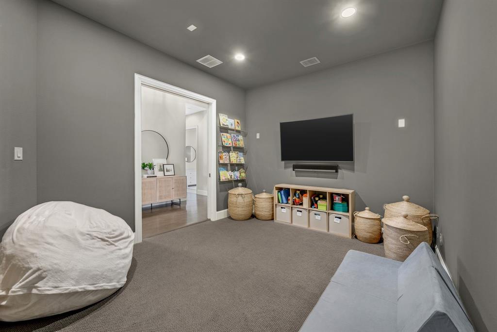 Angel Field West - Residential