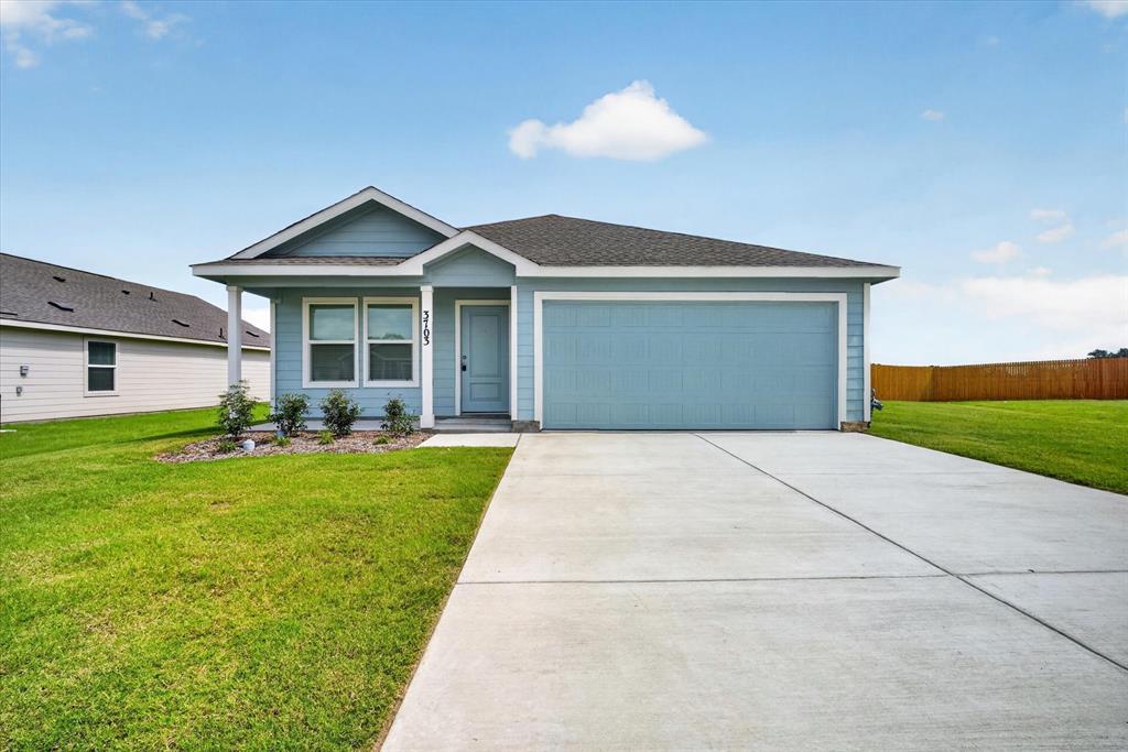 Photo 1 of 17 — 3703 Longleaf Drive, Sherman, TX 75092