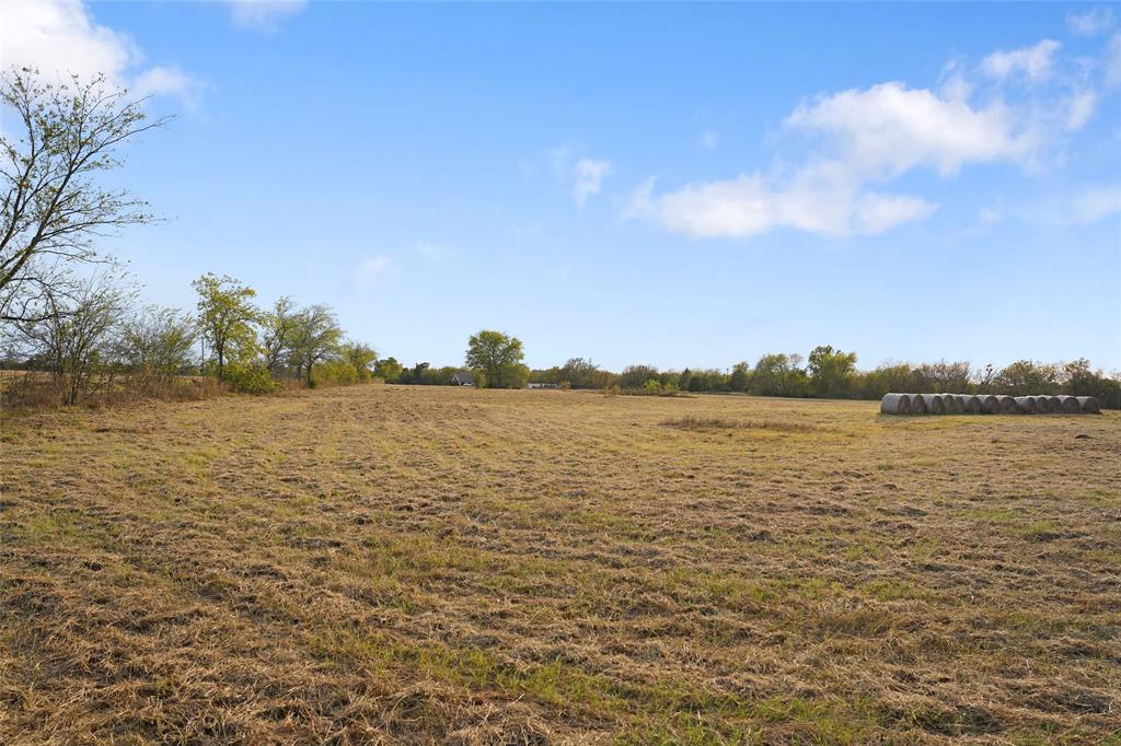 1137 Farm Rd 3236