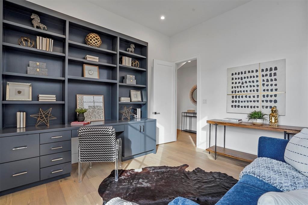 Preston Hollow Village - Residential