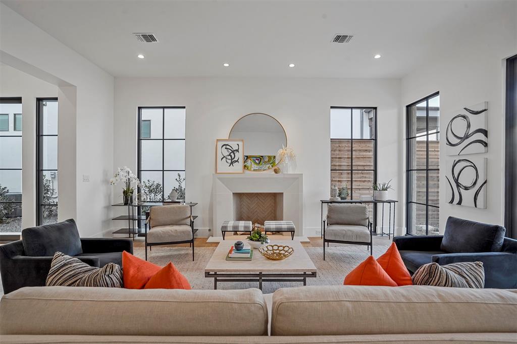 Preston Hollow Village - Residential