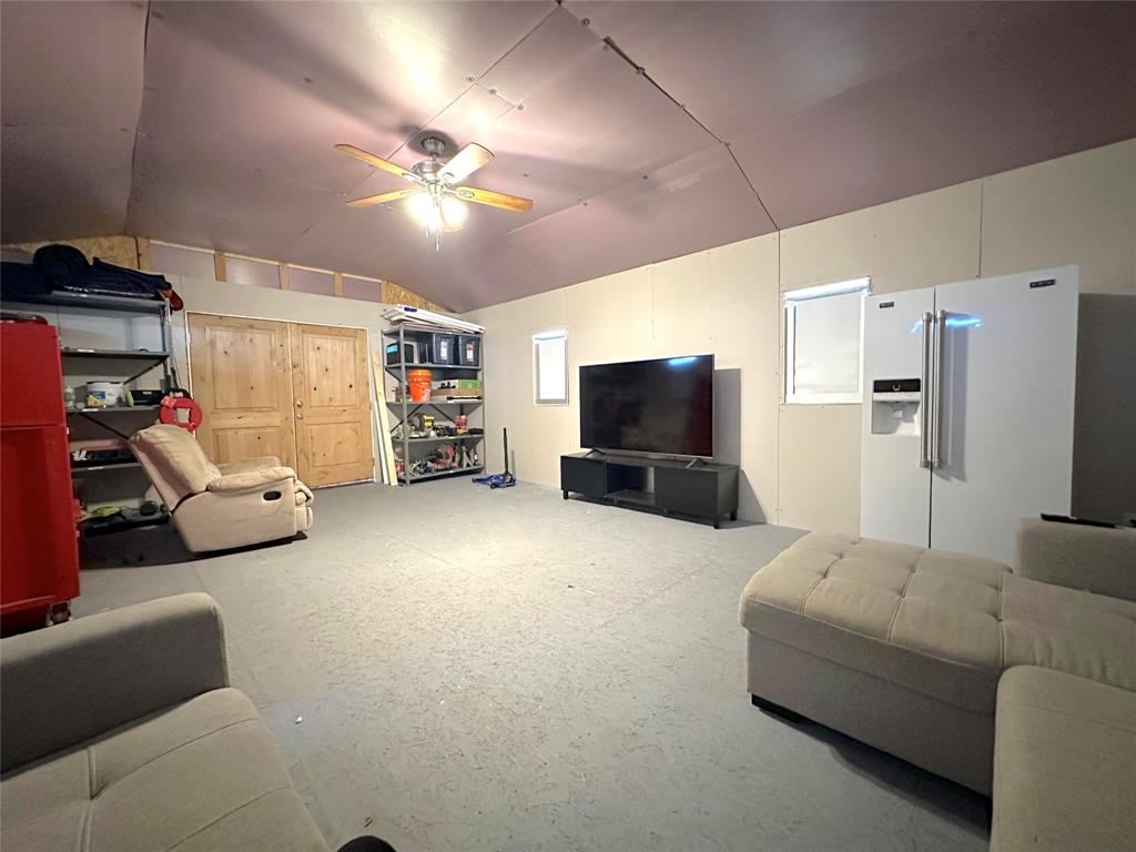 R M Wyatt - Residential