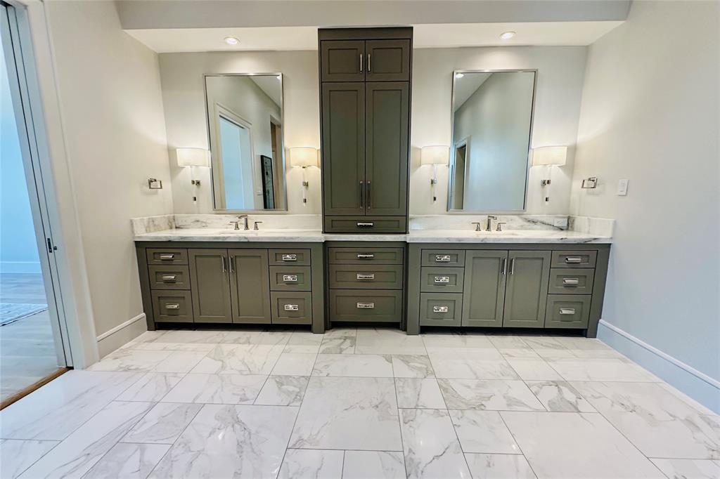 Newman Village Homestead - Residential