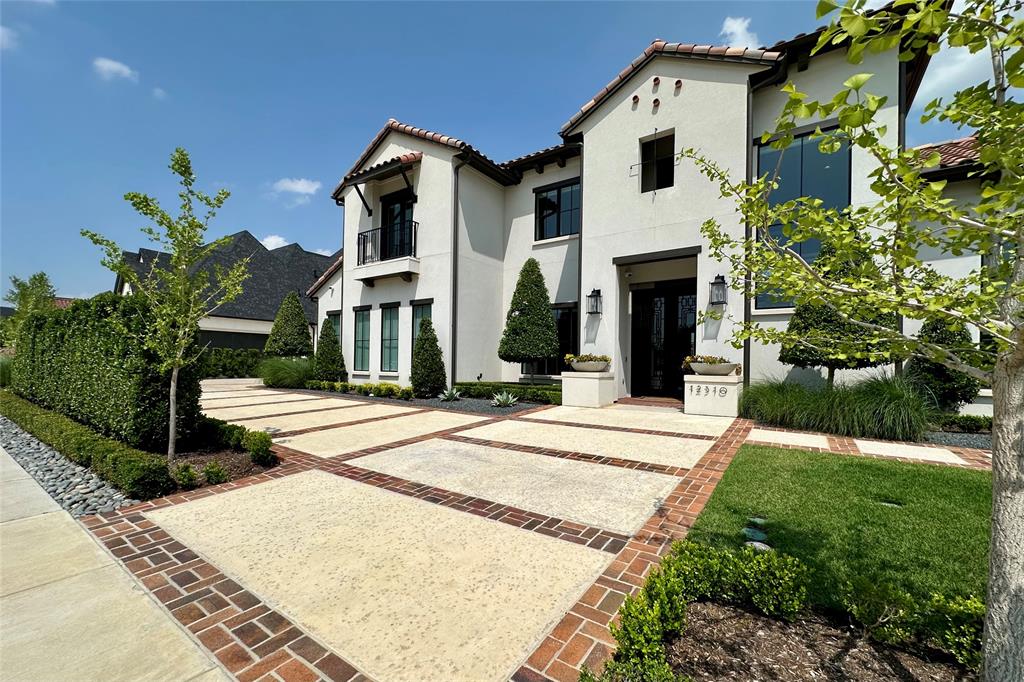 Newman Village Homestead - Residential