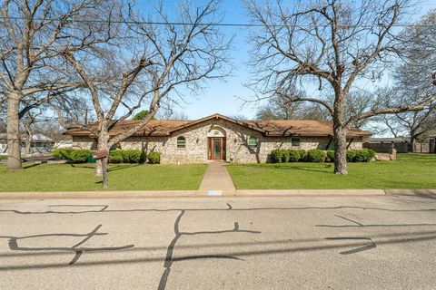 A home in Granbury