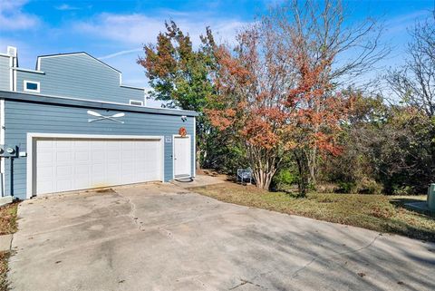 Tiny photo for 131 Greenway Bend, Pottsboro, TX 75076 (MLS # 21120334)