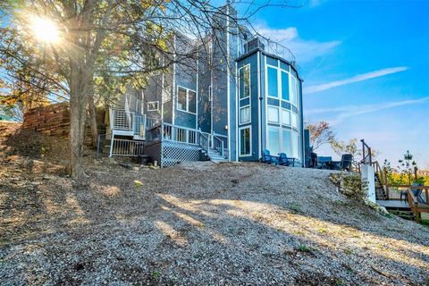 Tiny photo for 131 Greenway Bend, Pottsboro, TX 75076 (MLS # 21120334)