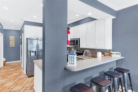 Tiny photo for 131 Greenway Bend, Pottsboro, TX 75076 (MLS # 21120334)