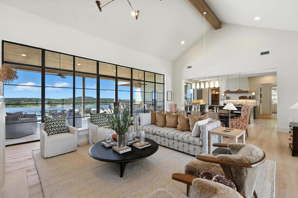 Sportsmans World 01 - Residential