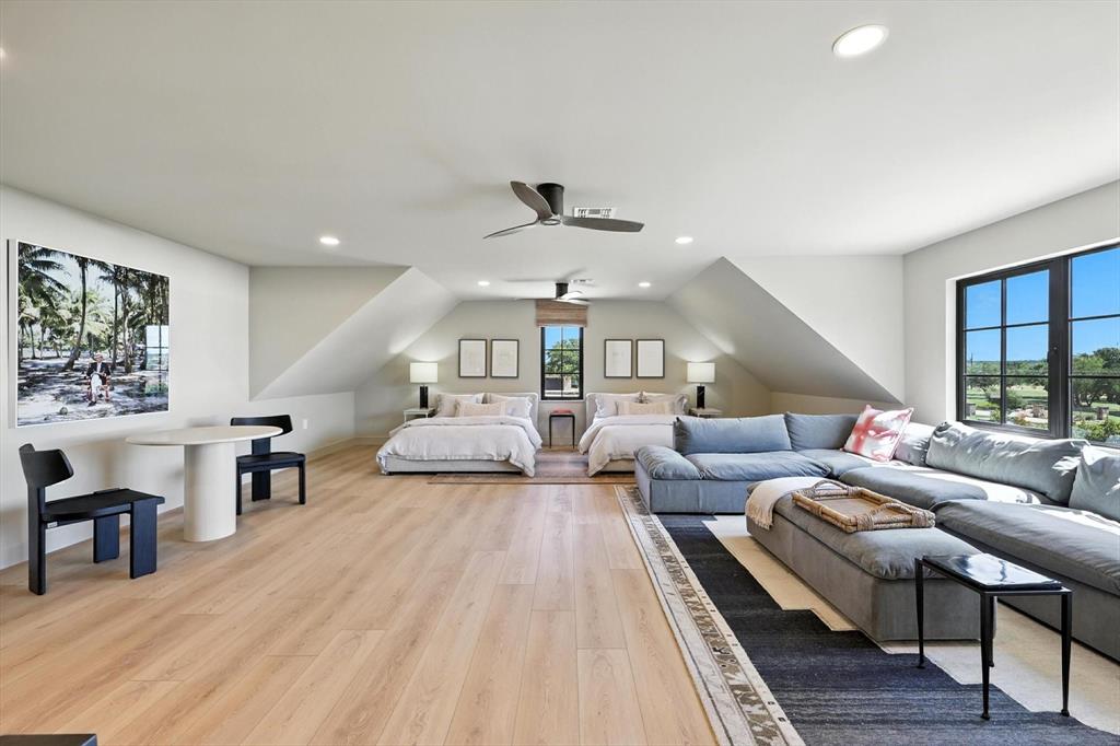 Sportsmans World 01 - Residential