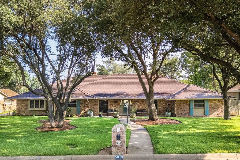 5613 Oakmont Lane