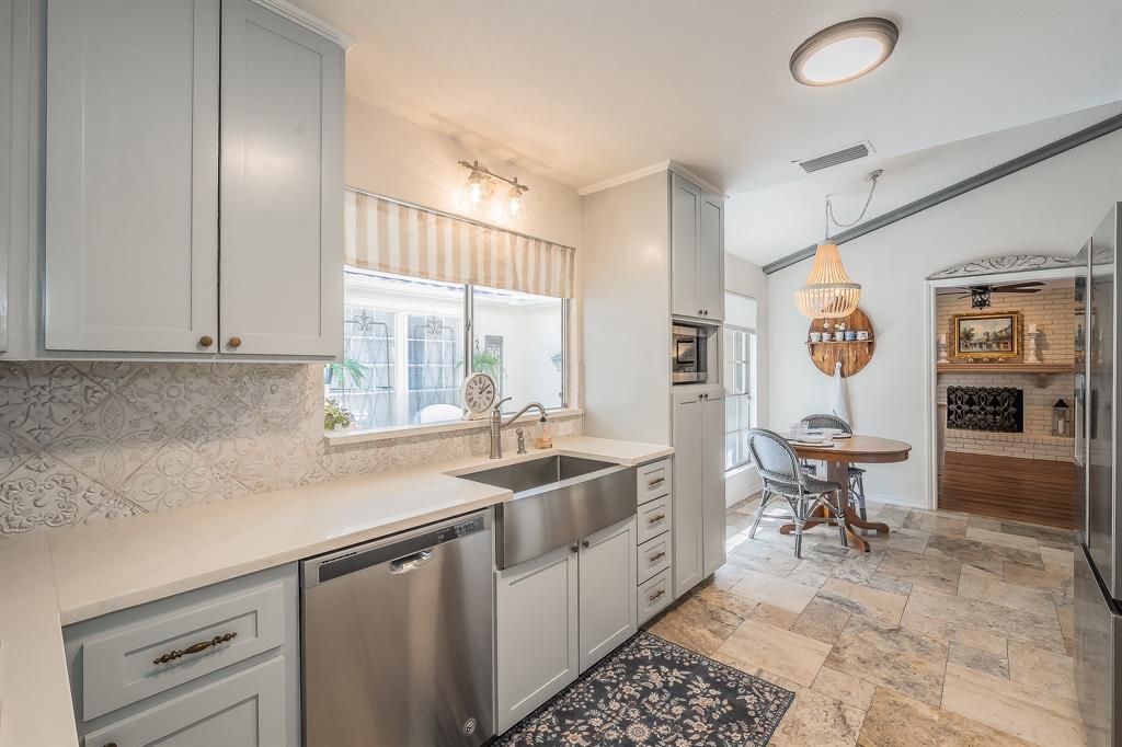 6016 Timber Creek Lane