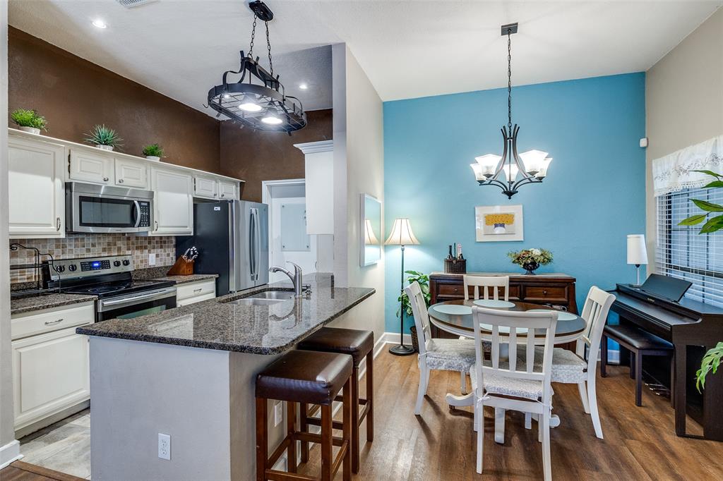 5619 Preston Oaks Road 307