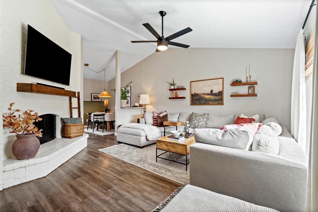 1323 Springview Drive