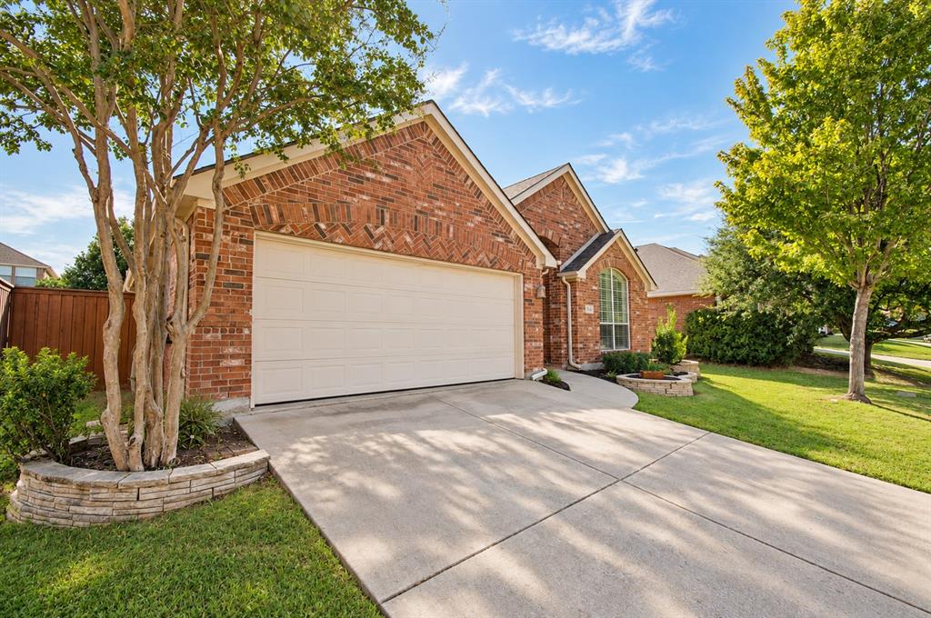 6316 Lakewood Drive