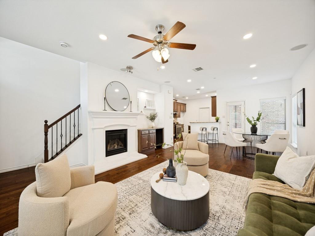 4221 Comanche Drive