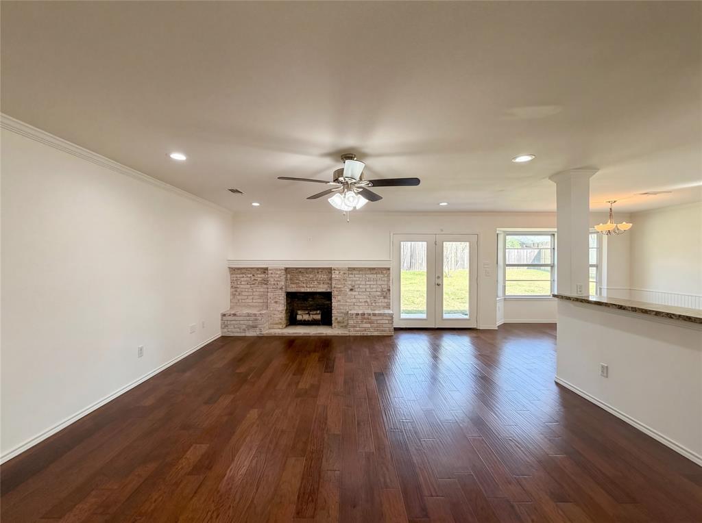 Willow Run - Residential