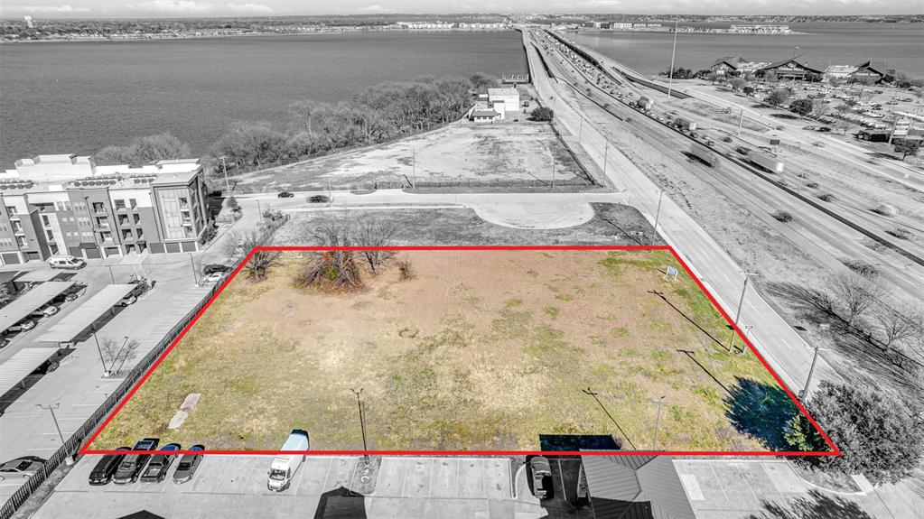 1625 E Interstate 30