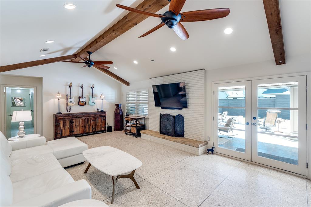 4558 Shady Hill Drive