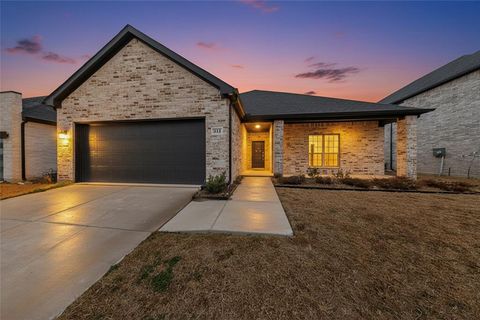 415 Cyprus Grove Drive Lavon TX 75166