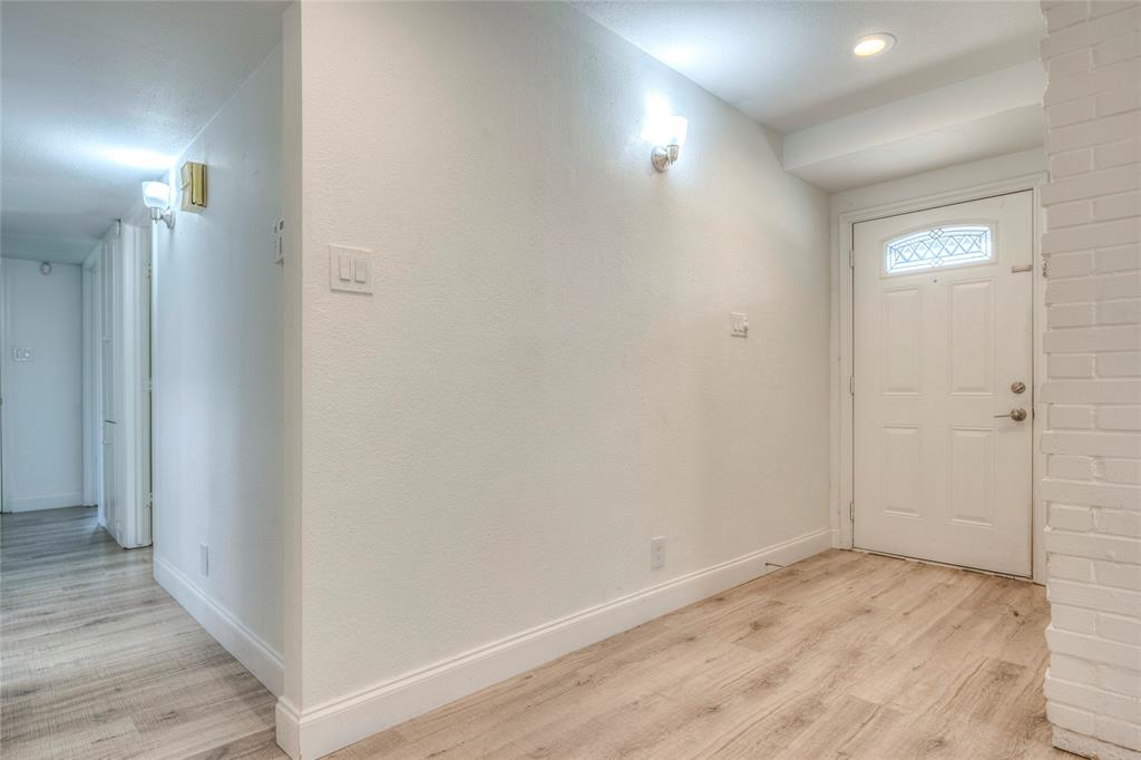 2305 Nottingham Drive