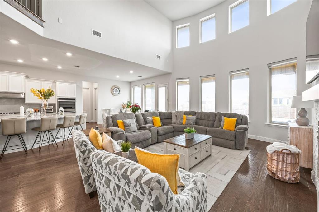 1510 Chisholm Trail