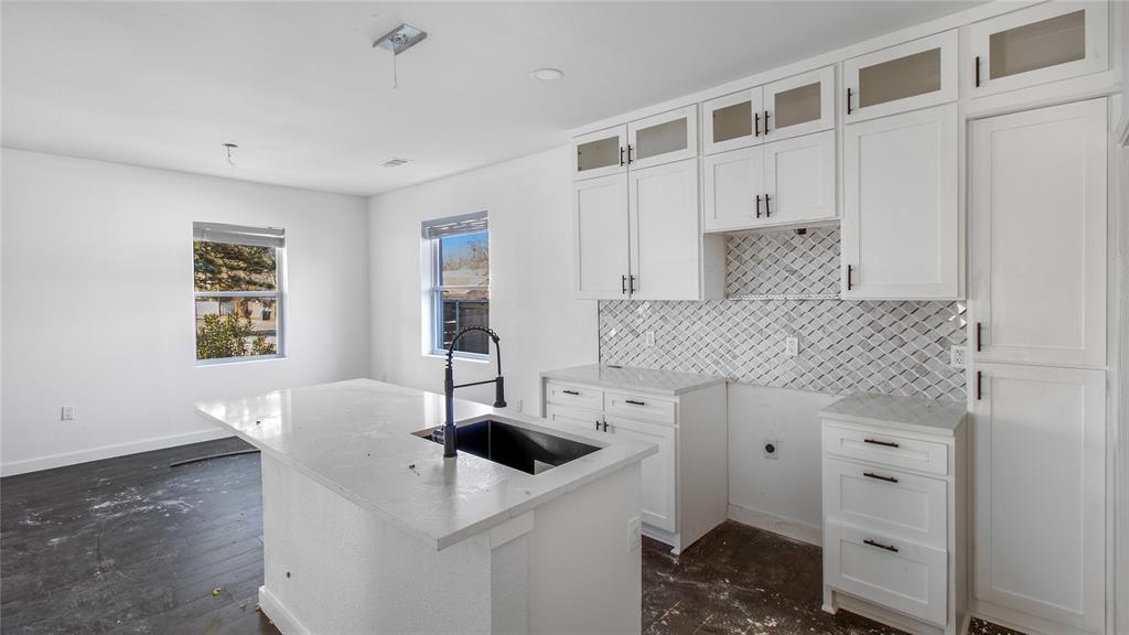 Sunset Annex - Residential