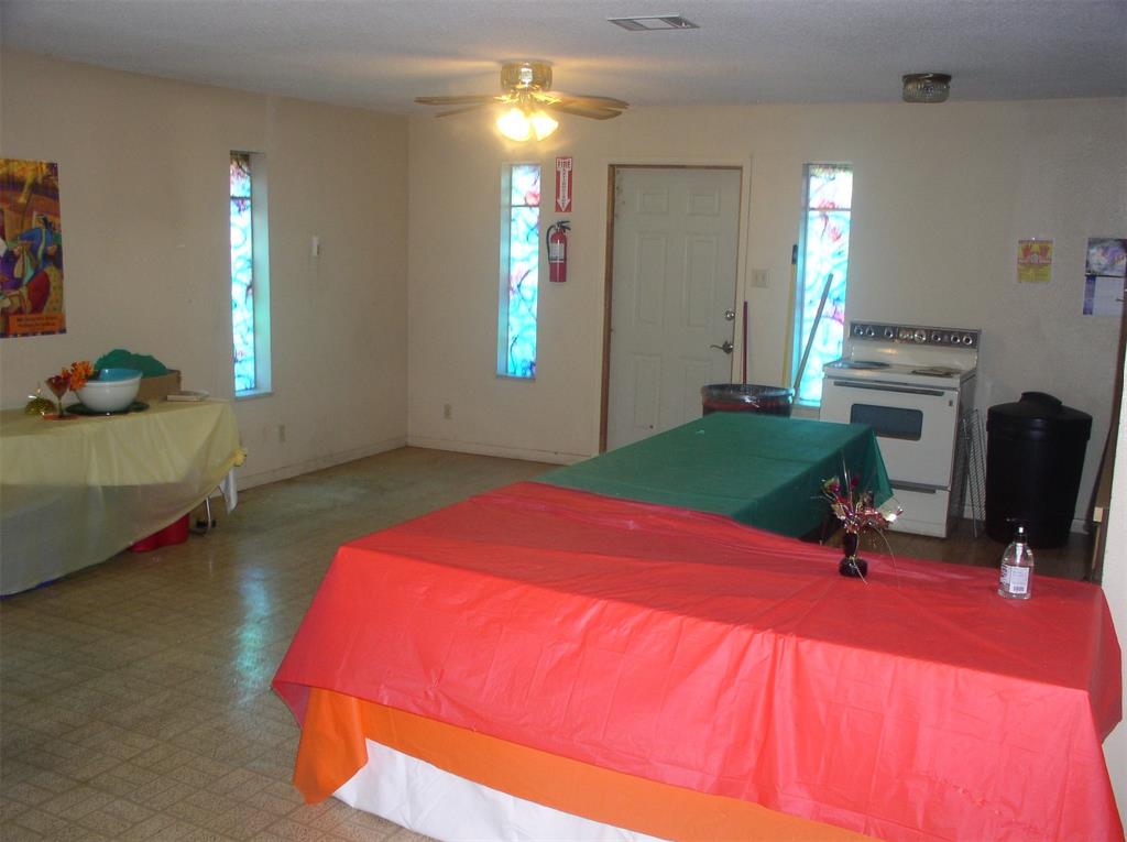 C0000 - Commercial Sale