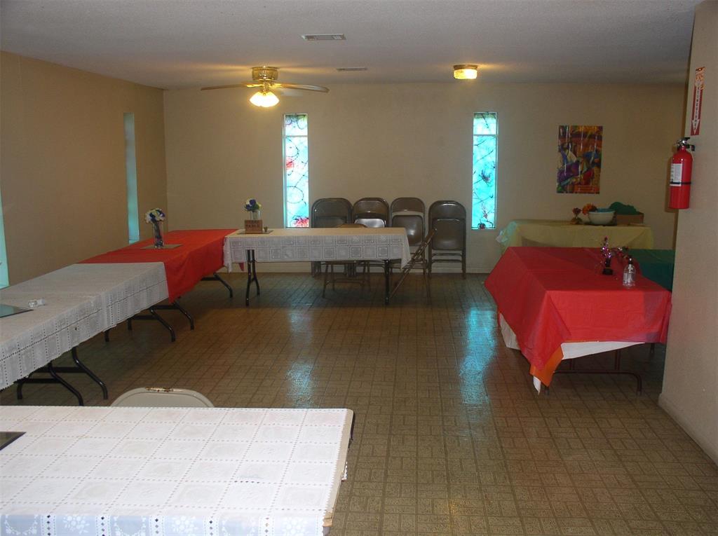 C0000 - Commercial Sale