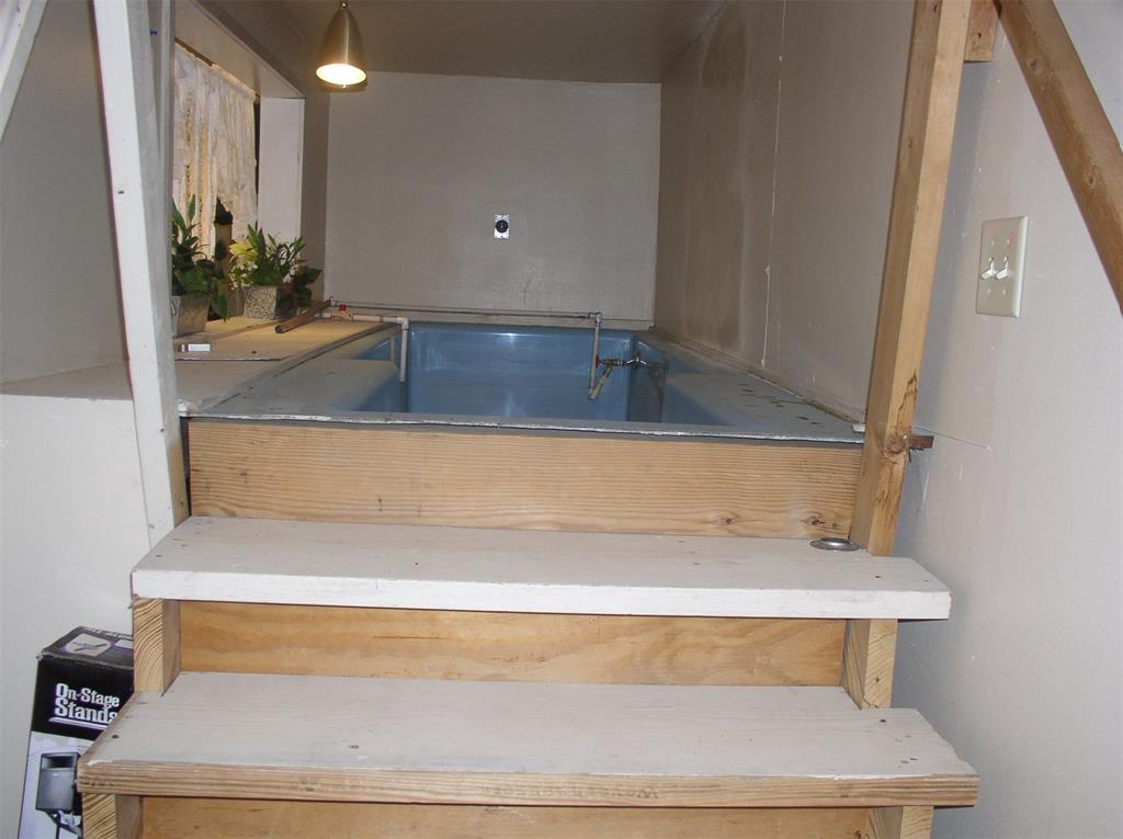 C0000 - Commercial Sale