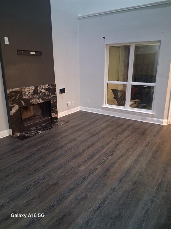 North Point Condos - Residential