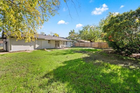 A home in Farmers Branch