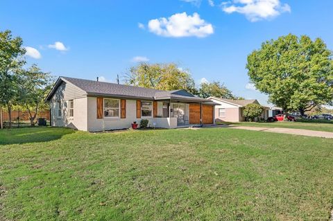 A home in Farmers Branch