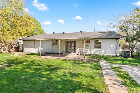 A home in Farmers Branch