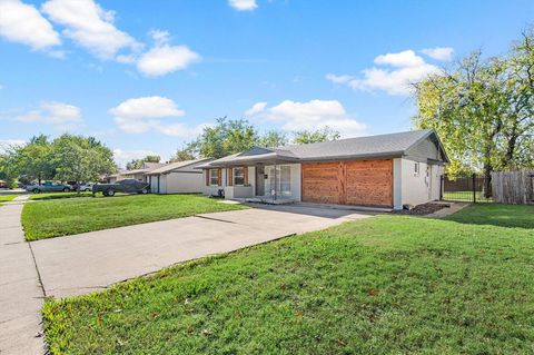 A home in Farmers Branch