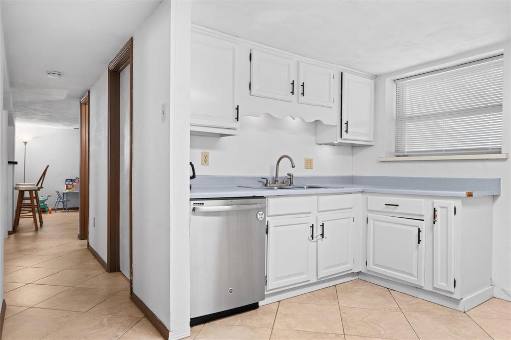 1011 S Delaware Street