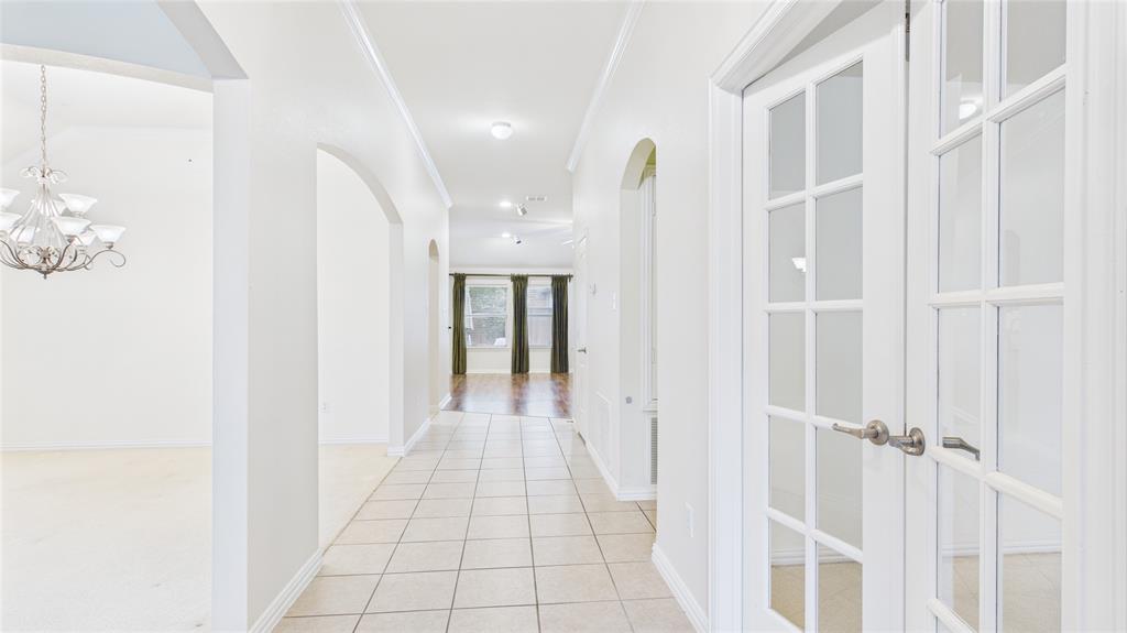 1424 Charleston Drive