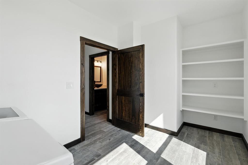 Club Lake Ranch - Residential