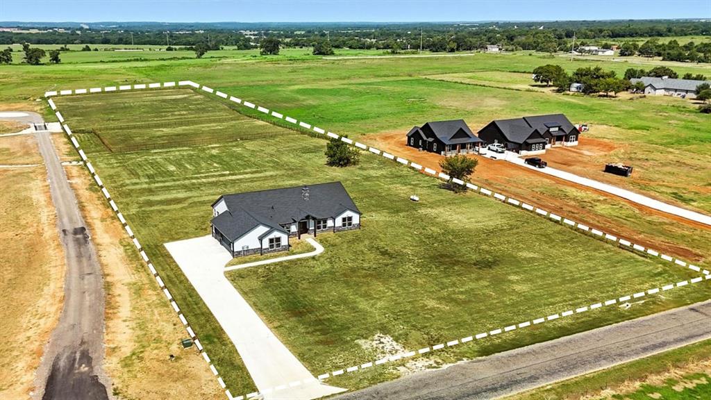 Club Lake Ranch - Residential