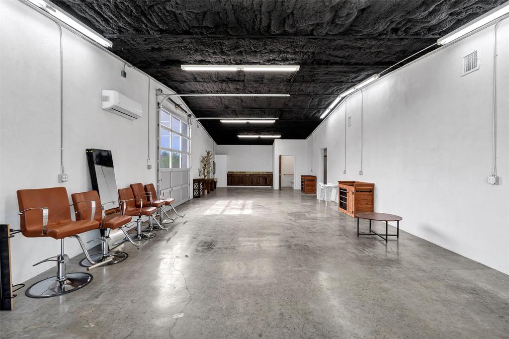 1555 Woodmere Trail 104