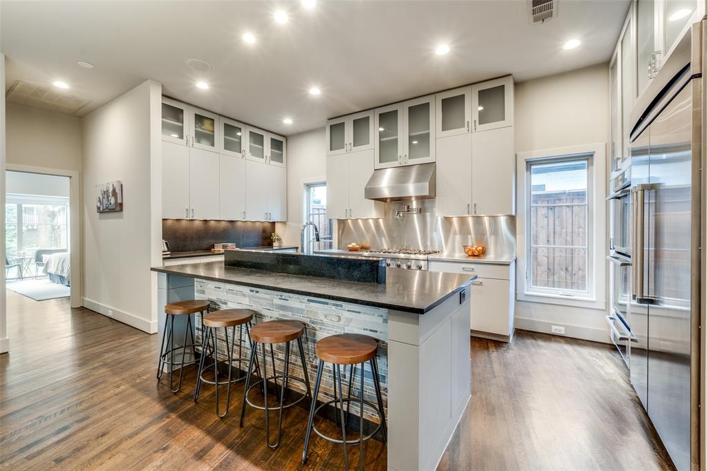 Pasadena - Residential