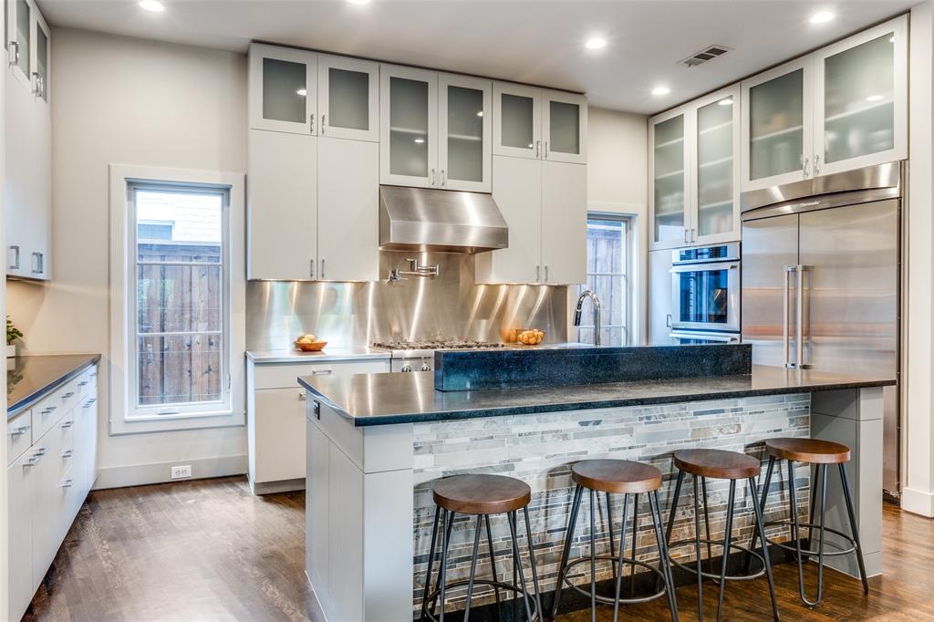 Pasadena - Residential