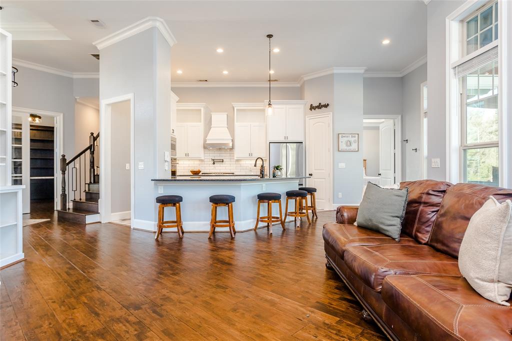 Wills Point, Texas 75169, United States, 4 Bedrooms Bedrooms, ,3 BathroomsBathrooms,Residential,Pending,36515