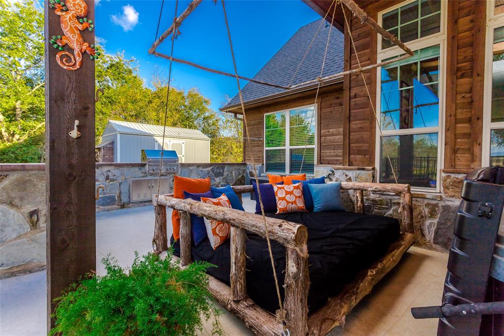 Wills Point, Texas 75169, United States, 4 Bedrooms Bedrooms, ,3 BathroomsBathrooms,Residential,Pending,36515