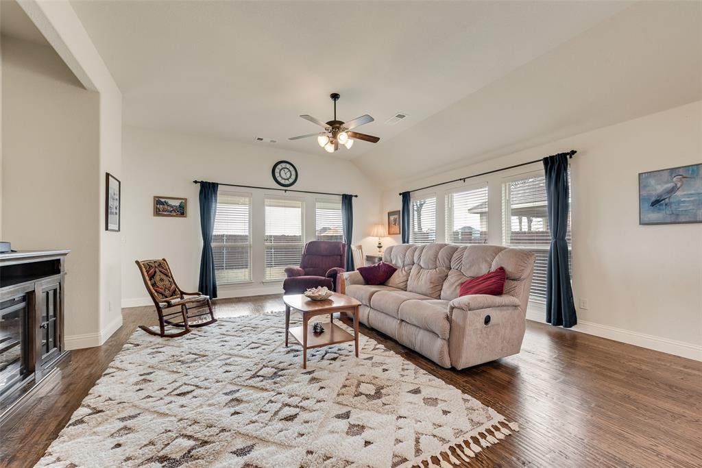 GARDEN VALLEY FARMS - Residential