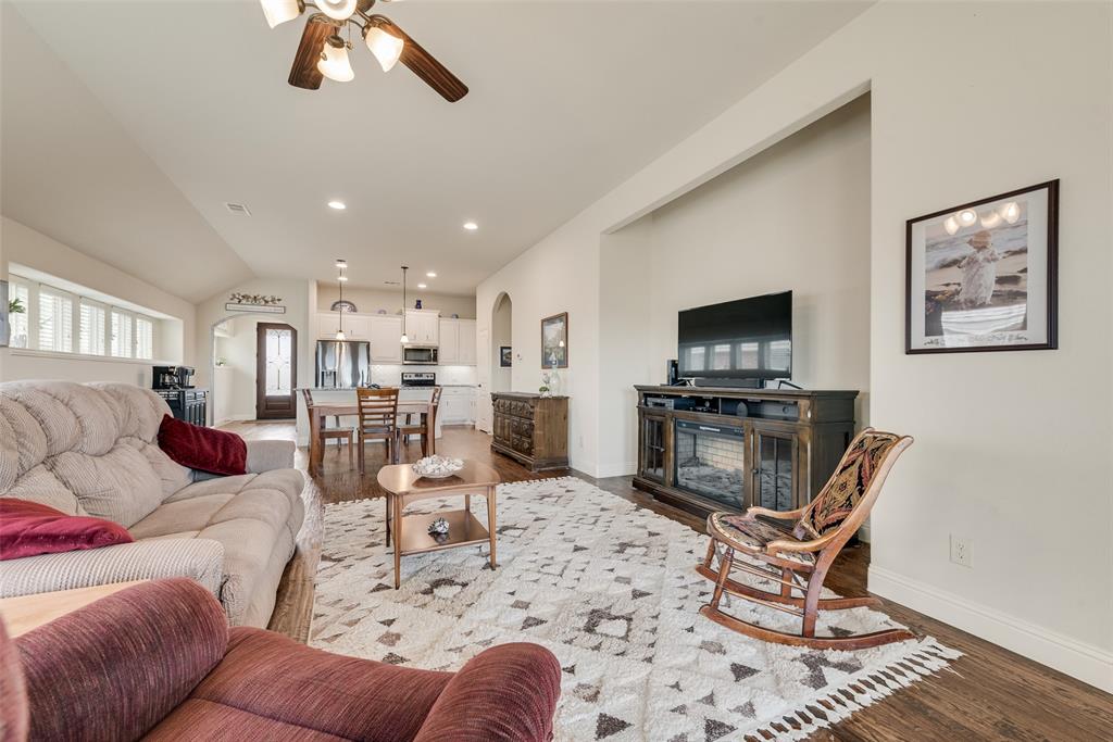 GARDEN VALLEY FARMS - Residential