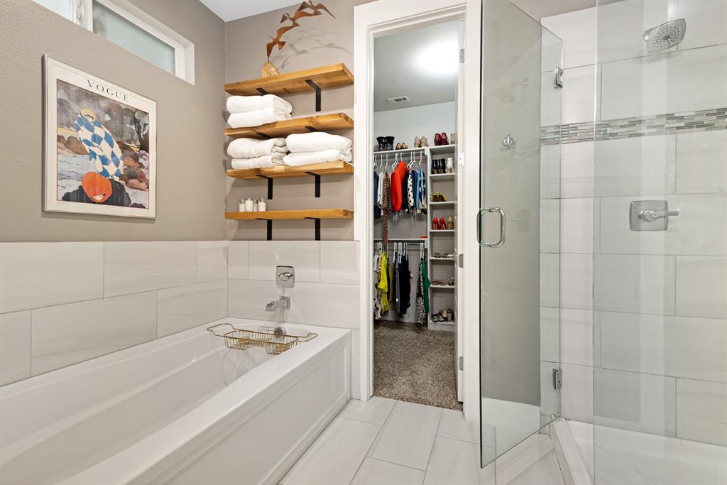 Lewisville Awesome Condo - Residential