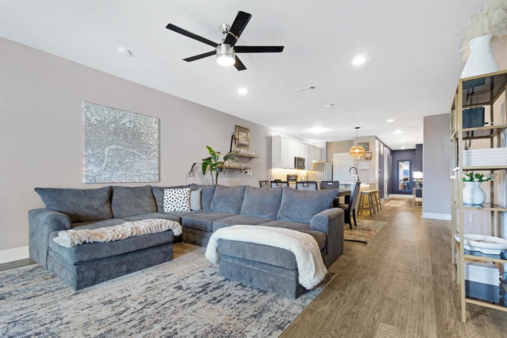 Lewisville Awesome Condo - Residential