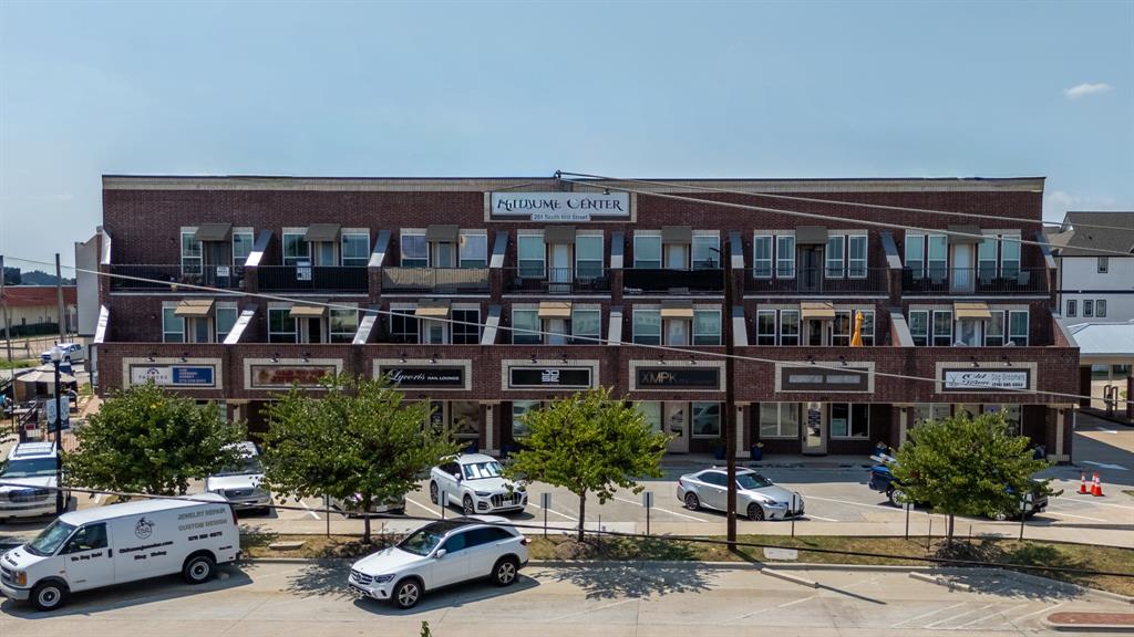 Lewisville Awesome Condo - Residential