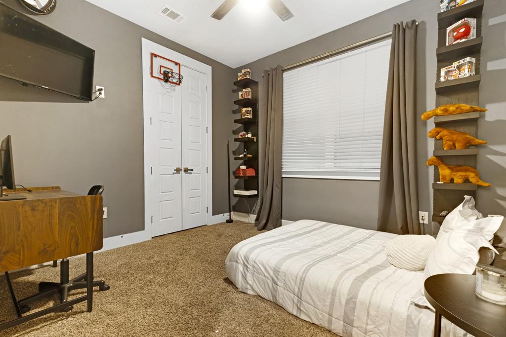 Lewisville Awesome Condo - Residential